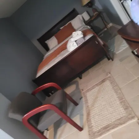 3 Bedroom Guest Suit In 1St Level Silver Spring Maryland
